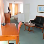 Vier Jahreszeiten Hotel 3*