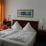 Vier Jahreszeiten Hotel Bensersiel