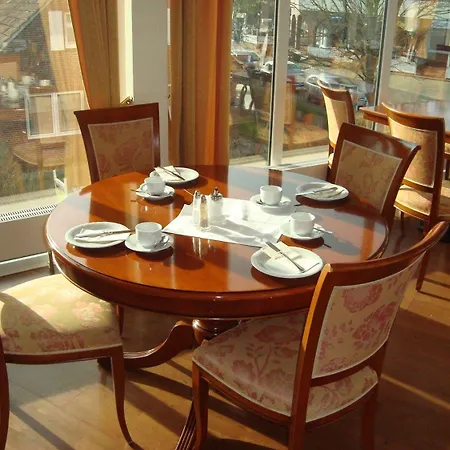 Ξενοδοχείο Vier Jahreszeiten