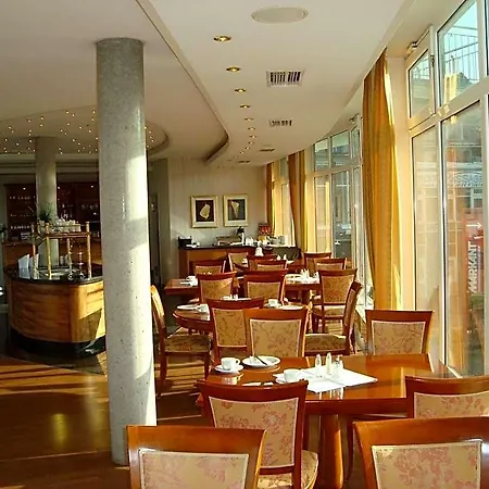 Vier Jahreszeiten Hotel Bensersiel