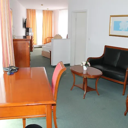 Vier Jahreszeiten 3* Bensersiel